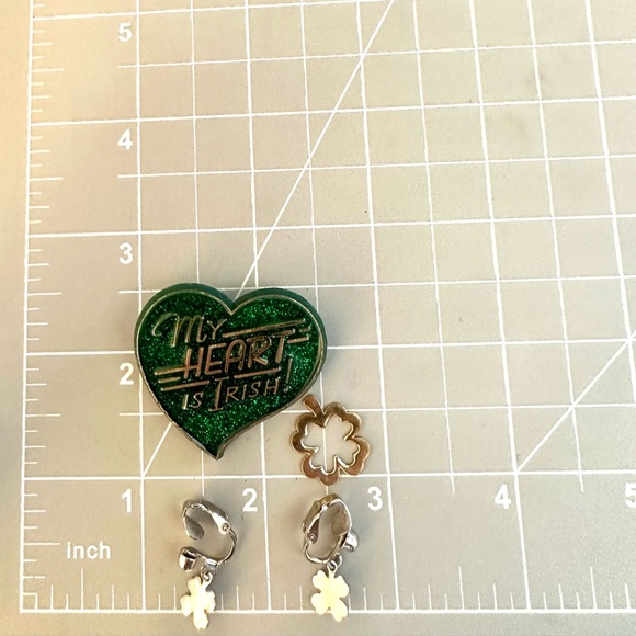 Irish St. Patrick’s Day Lucky Clover lot - Picture 3 of 9